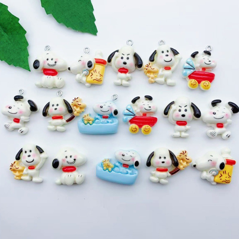 Resin Art Kits For Adults - 12個入り樹脂製漫画犬ペンダント、DIYジュエリー製作イヤリング、キーホルダーアクセサリー