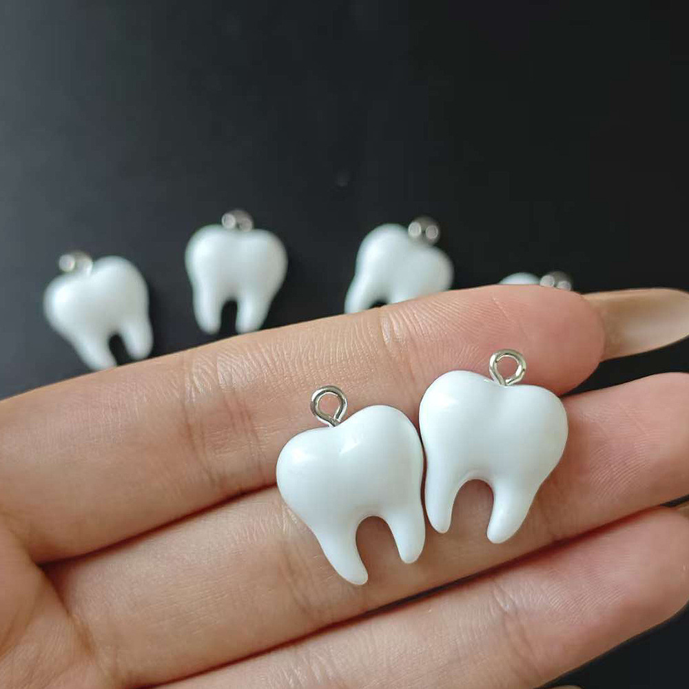 10 個かわいい白い歯樹脂ペンダント小さな歯チャームジュエリ - Resin Art Kits For Adults のレビューと価格