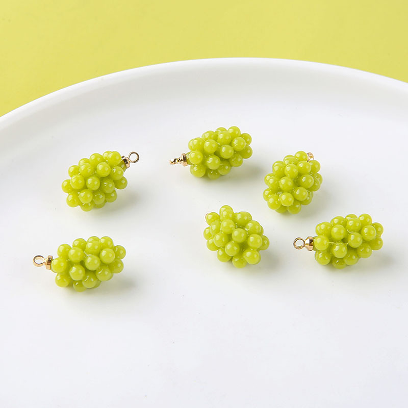 6 個のかわいい小さなブドウ樹脂チャーム立体フルーツペンダン - Resin Art Kits For Adults のレビューと価格