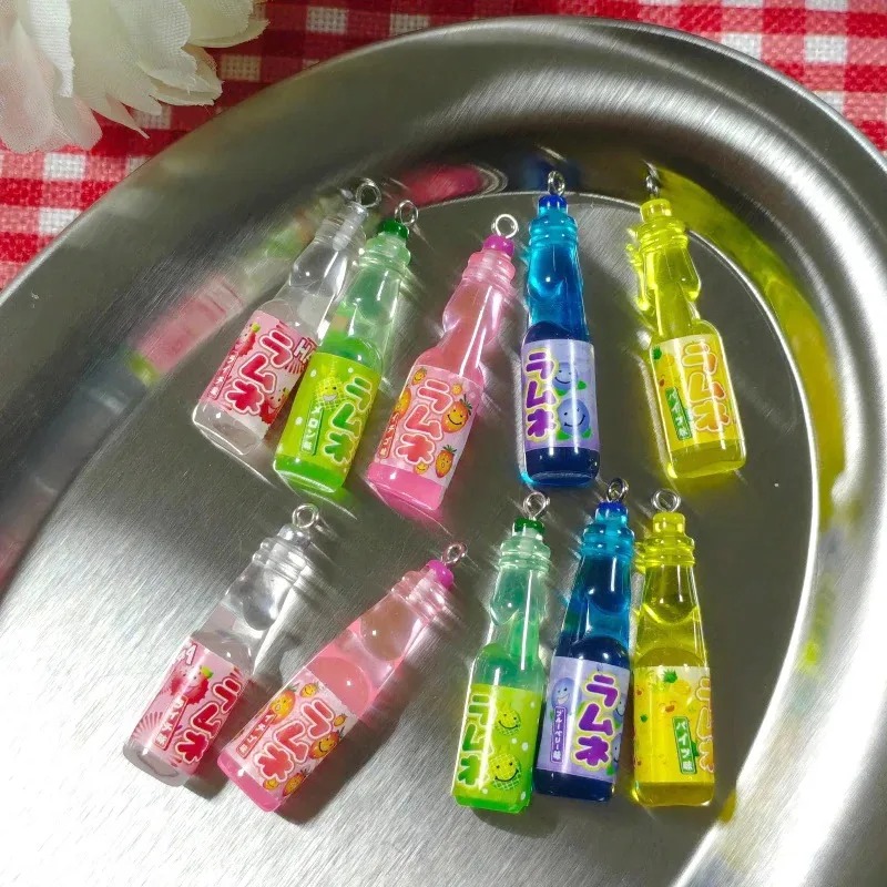10個入り 小さなソーダボトル レジンチャーム 可愛い飲料ボ - Resin Art Kits For Adults のレビューと価格